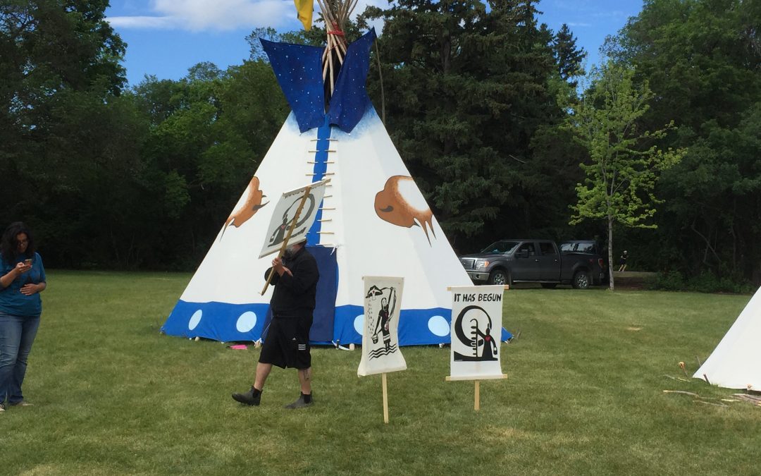 Protesters call for major changes to Indigenous child welfare, adoption and youth justice, following meeting with Sask. government.